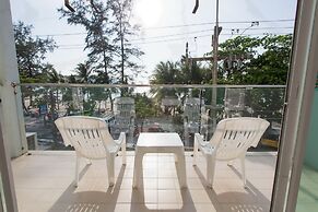 Time Out Hotel Beach Front