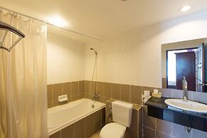 Time Out Hotel Beach Front