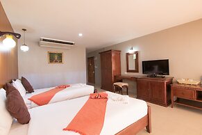 Time Out Hotel Beach Front