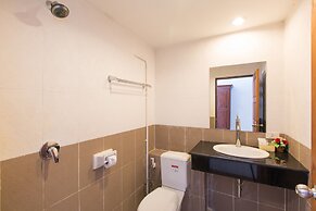 Time Out Hotel Beach Front