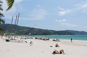 Time Out Hotel Beach Front