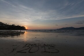 Time Out Hotel Beach Front
