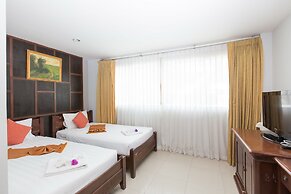 Time Out Hotel Beach Front