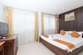 Time Out Hotel Beach Front