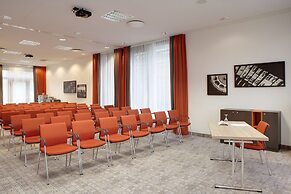 Holiday Inn Berlin - City East Side by IHG