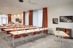 Holiday Inn Berlin - City East Side by IHG