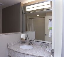 Courtyard by Marriott Jackson Airport/Pearl