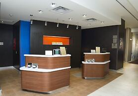 Courtyard by Marriott Jackson Airport/Pearl