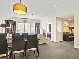 Clear Ridge Apartments