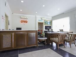OYO 89679 Dream Garden Resort
