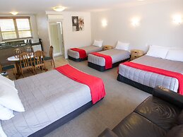 Absolute Lakeview Motel