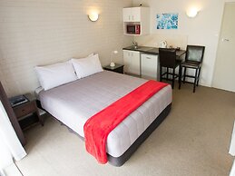 Absolute Lakeview Motel