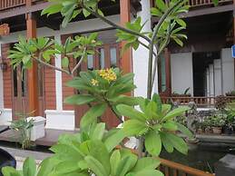 Baanlek Home Stay