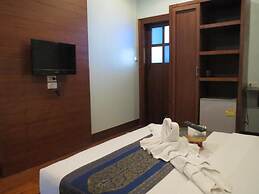 Baanlek Home Stay