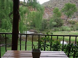 Old Mill Lodge, Working Ostrich Farm & Restaurant, Oudtshoorn