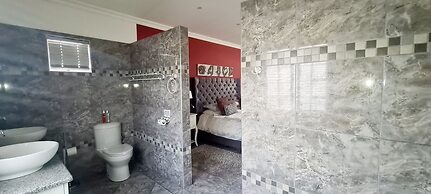 Old Mill Lodge, Working Ostrich Farm & Restaurant, Oudtshoorn