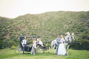 Old Mill Lodge, Working Ostrich Farm & Restaurant, Oudtshoorn