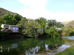 Old Mill Lodge, Working Ostrich Farm & Restaurant, Oudtshoorn