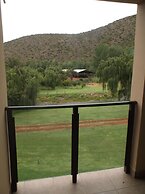 Old Mill Lodge, Working Ostrich Farm & Restaurant, Oudtshoorn