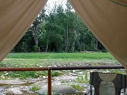 Old Mill Lodge, Working Ostrich Farm & Restaurant, Oudtshoorn