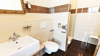 Art Hotel Monopol