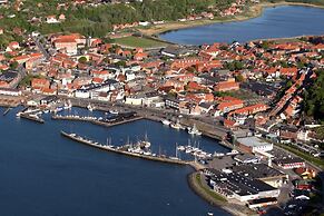 Hotel Lidenlund ved Gitte Bitsch