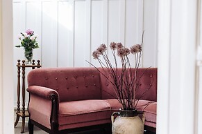 Hotel Lidenlund ved Gitte Bitsch