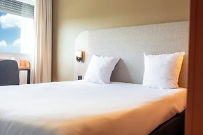 Hôtel Akena Reims Bezannes