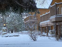 Bad Rock Bed and Breakfast Inn