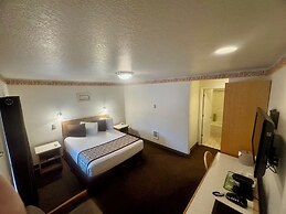 Ocean Breeze Motel