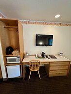 Ocean Breeze Motel