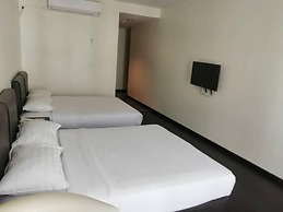 Manja Hotel