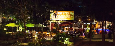 Hollanda Montri Guesthouse