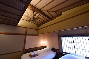 Yasaka Yutone Kyokoyado