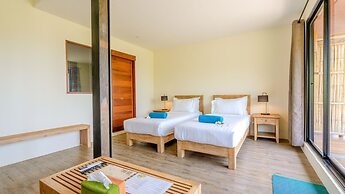 Sea Dance Resort