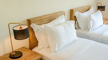 Sea Dance Resort