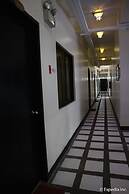 Boracay Travelodge Beach Resort