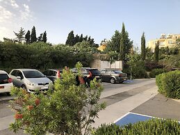 Droushia Heights