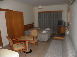 Valana Hotel Apartments