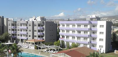Valana Hotel Apartments