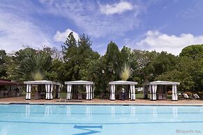 Montebello Villa Hotel