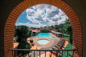 Montebello Villa Hotel