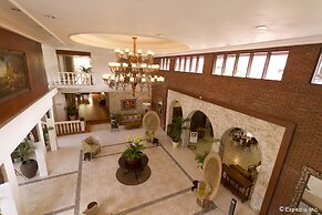 Montebello Villa Hotel