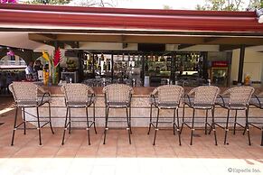 Montebello Villa Hotel