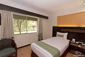 Montebello Villa Hotel