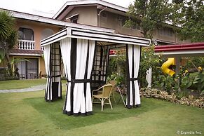 Montebello Villa Hotel