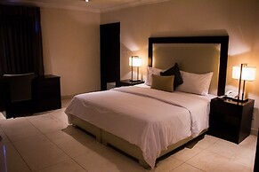 S&S Hotels and Suites