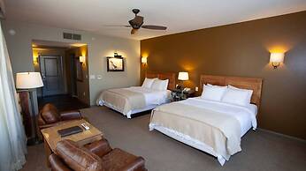 Driftwood Lodge