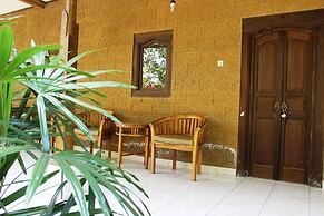 Agung Trisna Bungalows