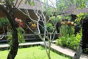 Agung Trisna Bungalows
